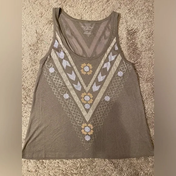 American Eagle Outfitters Women’s Tank Top Large Brown Aztec Geometric Print - Picture 2 of 10